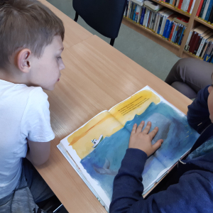 Czytamy i oglądamy obrazki